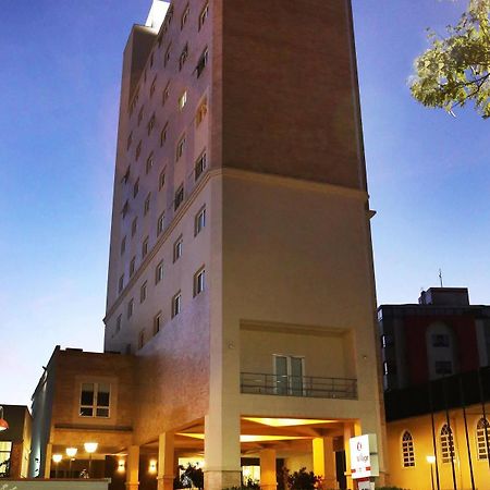 Le Village Flats E Hotel ジョインヴィレ エクステリア 写真