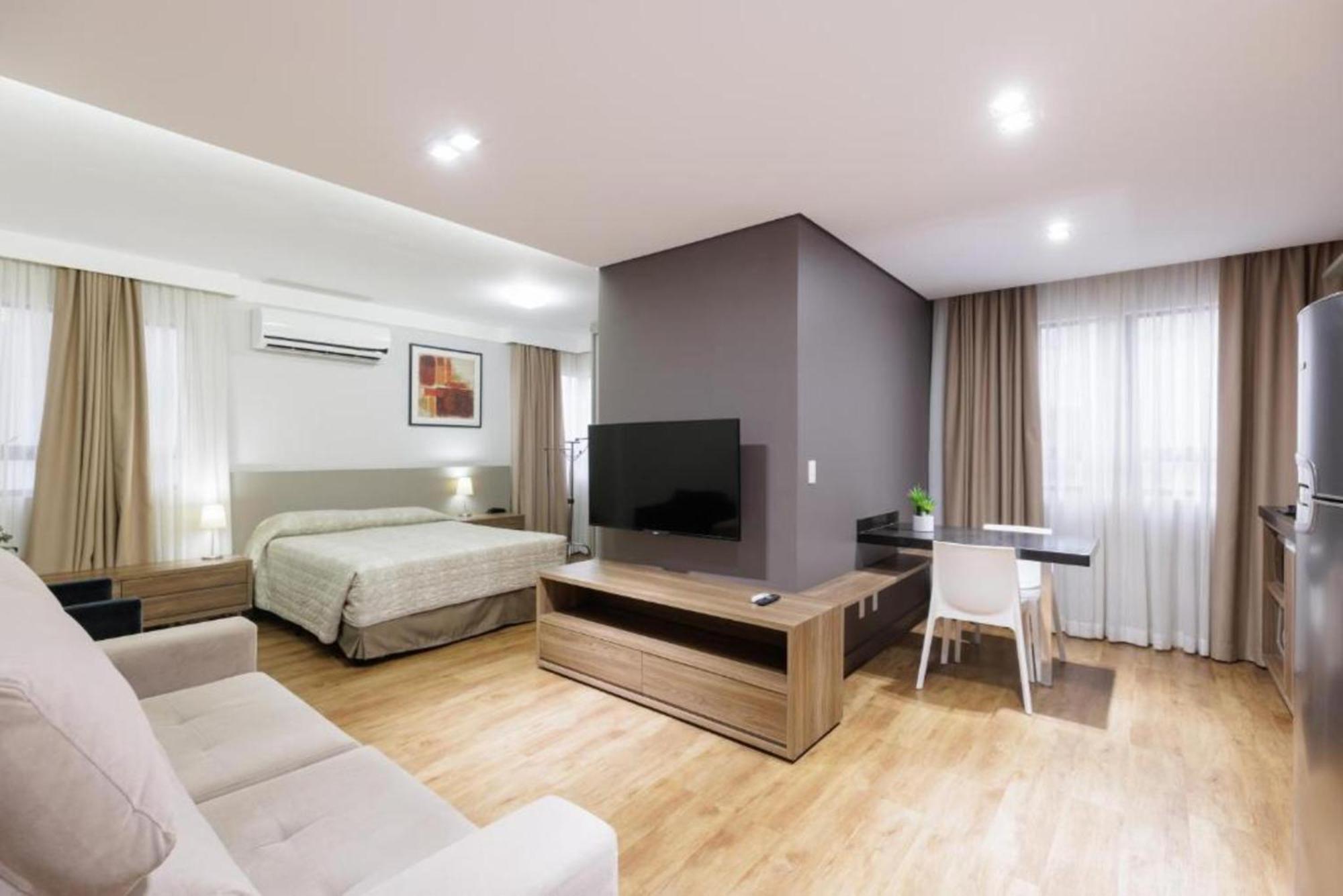 Le Village Flats E Hotel ジョインヴィレ エクステリア 写真